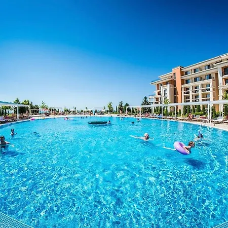 Flat At Prestige Fort Beach سفيتي فلاس